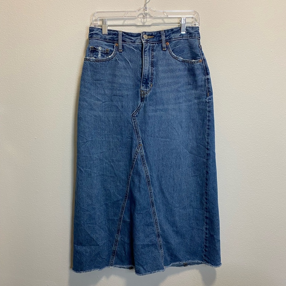 Old Navy Denim Maxi Skirt Size 8